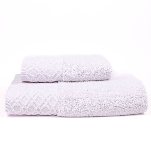 White Towel Set
