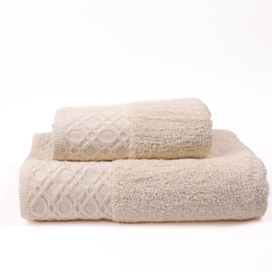 Off White Towel Set