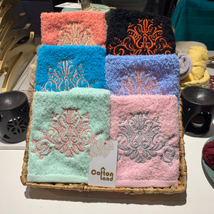 Embroidery Guest Towels set